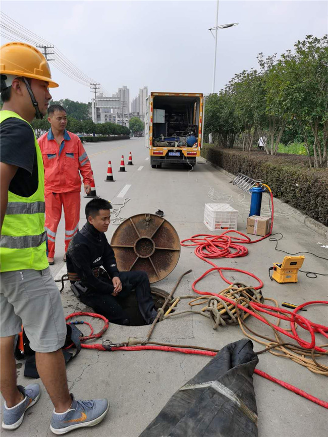 色达翻衬法管道修复技术主要工序